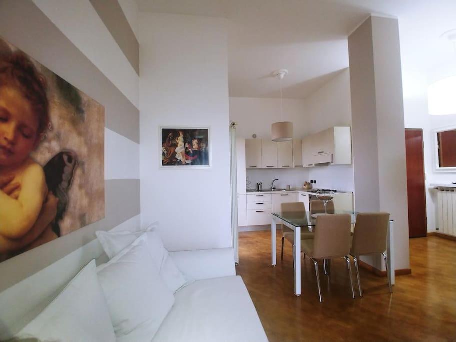 Attico Nelle Torri Di Fiumara Apartamento *